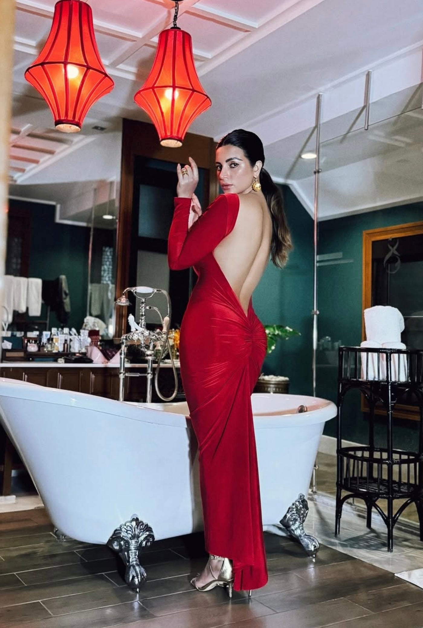 Red Full sleeves backless Dress